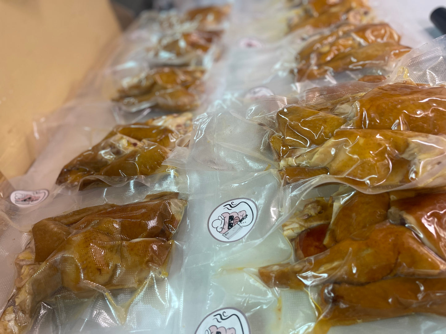 醬香茉莉燻雞 (半隻)